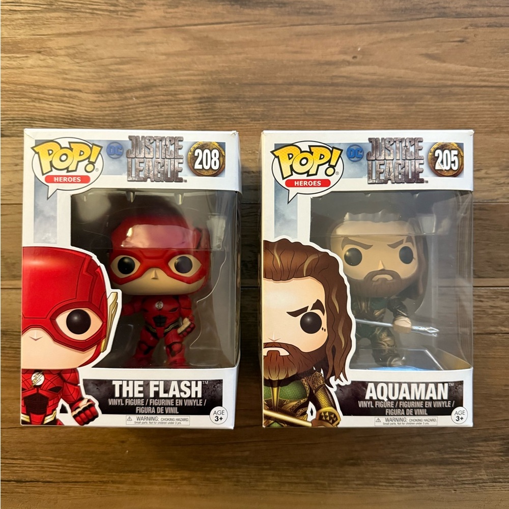 Funko Pop! Justice League The Flash and Aquaman Figures
